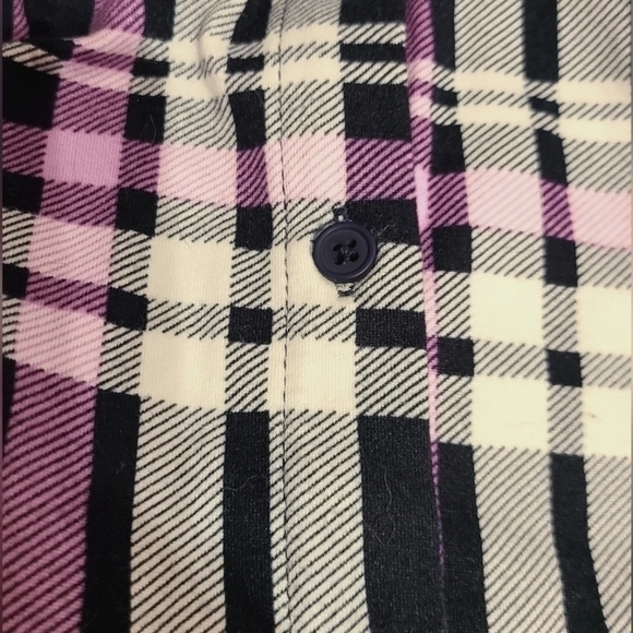 Plaid long‎ sleeve shirt - Picture 2 of 2
